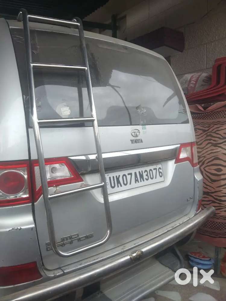 Tata Sumo Grande 2012 Diesel 100000 Km Driven