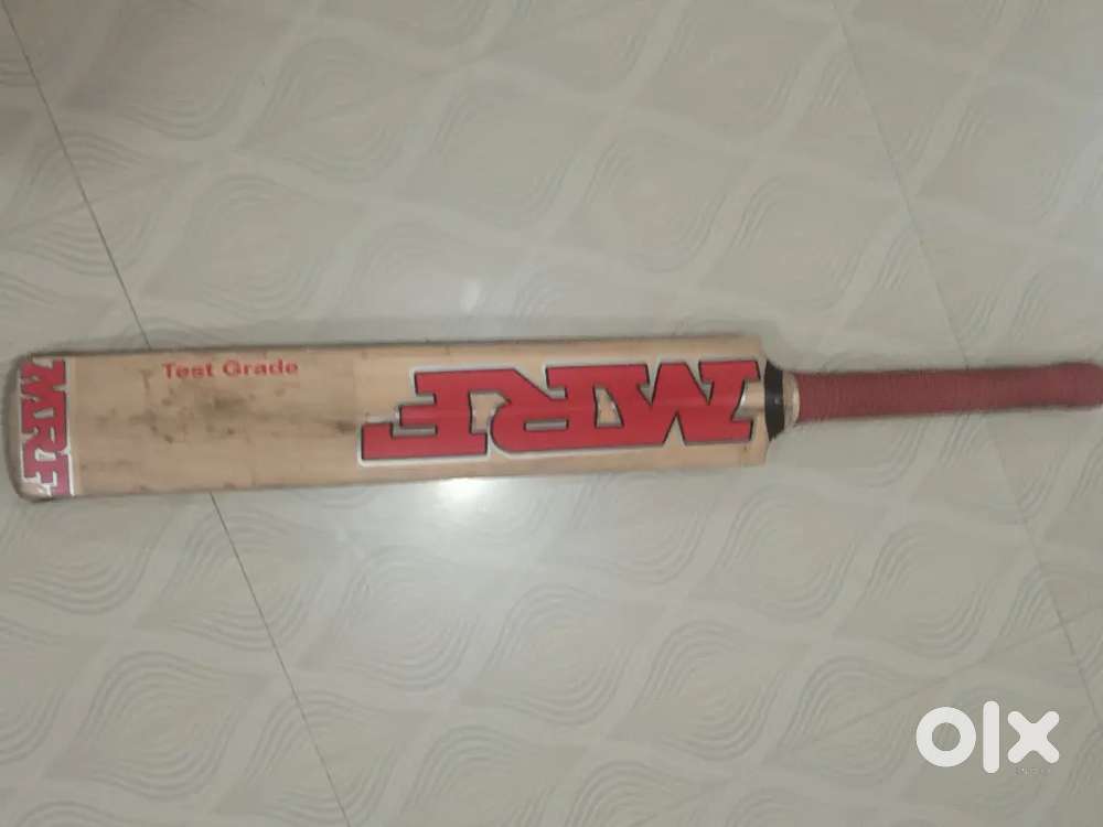 Cricket bat , english willow