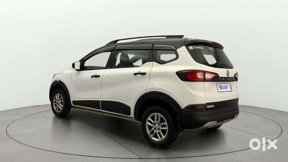 Renault Triber Rxl, 2023, Petrol