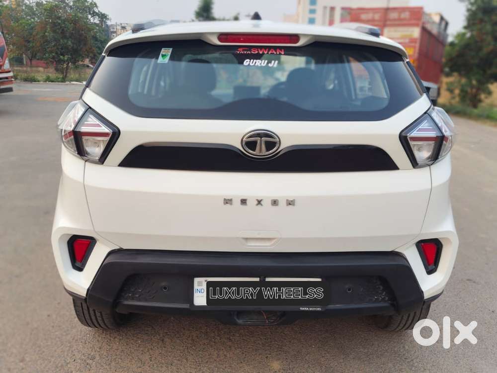 Tata Nexon 1.5 Revotorq Xma Amt (s), 2022, Diesel