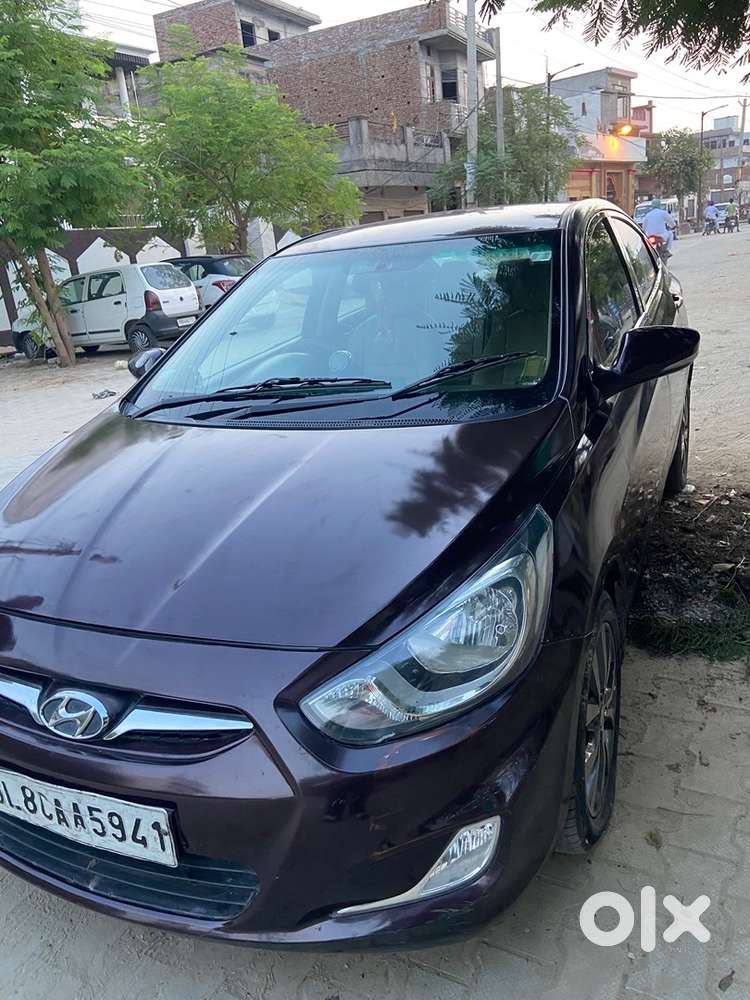 Hyundai Fluidic Verna 2012