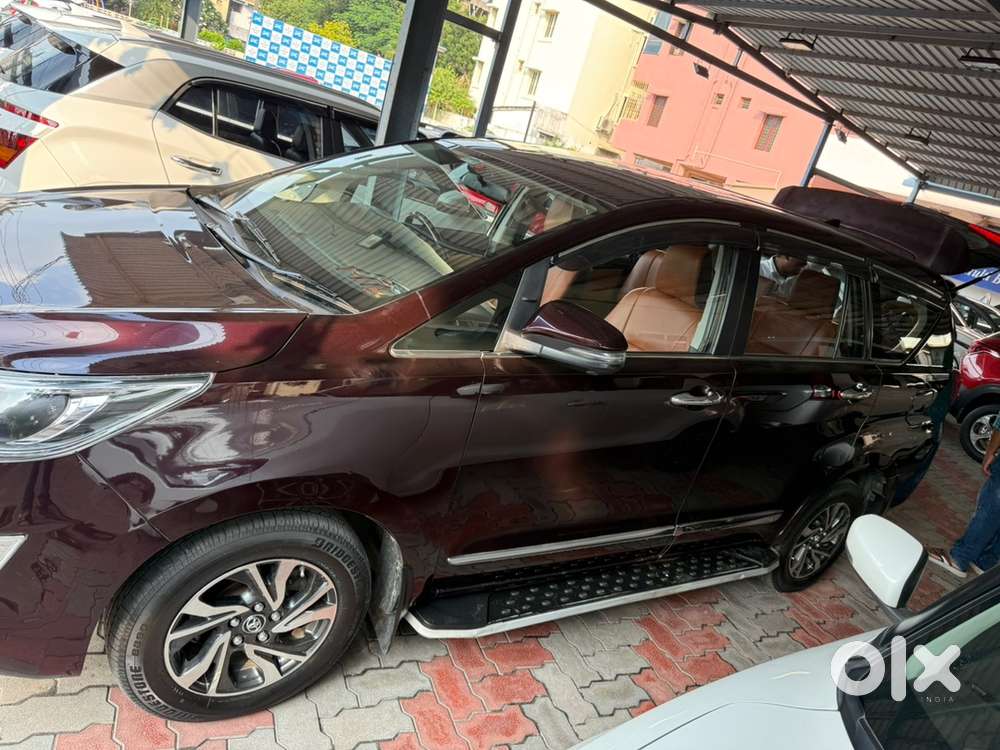 Toyota Innova Crysta 2017 Diesel Manual