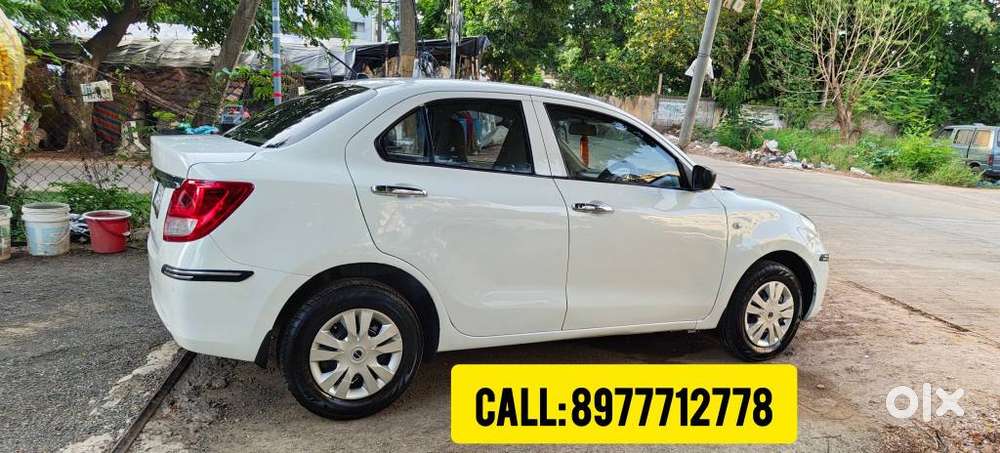 Maruti Suzuki Swift Dzire Lxi Option, 2022, Petrol