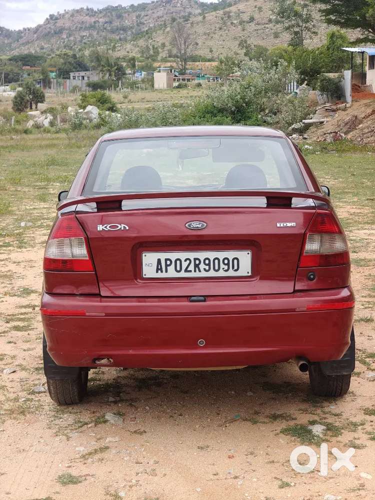 Ford Ikon 2009