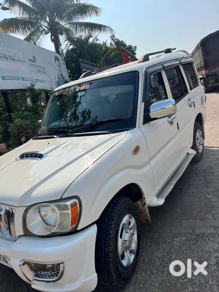 Mahindra Scorpio 2013 Diesel 200000 Km Driven