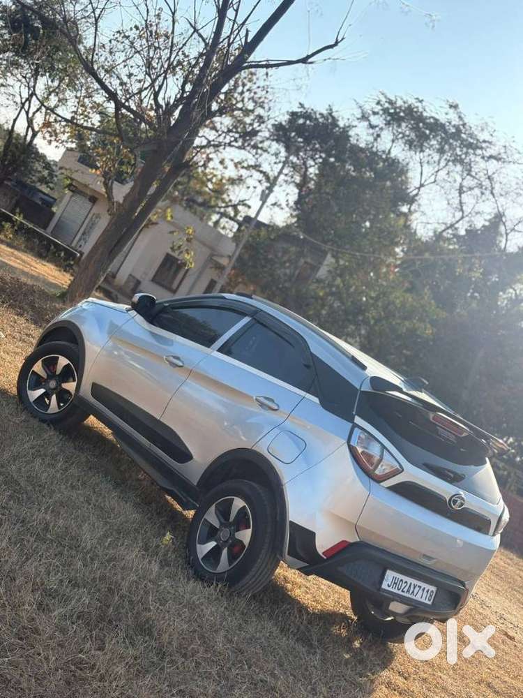Tata Nexon 1.2 Revotron Xz Plus, 2019, Petrol