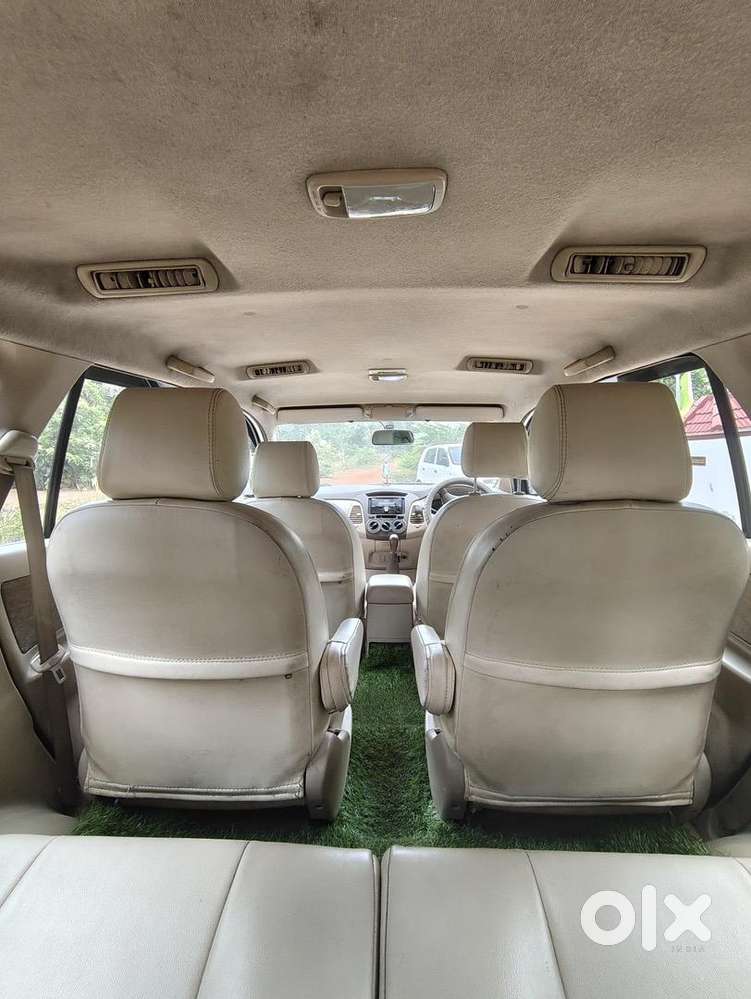 Toyota Innova 2008 Diesel Well Maintained