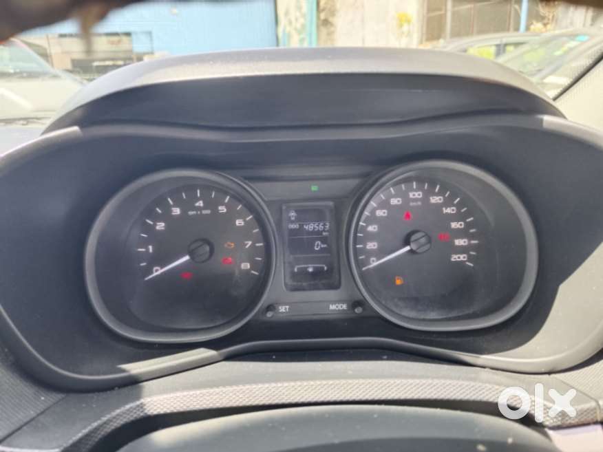 Tata Nexon 1.2 Revotron Xm (s), 2018, Petrol