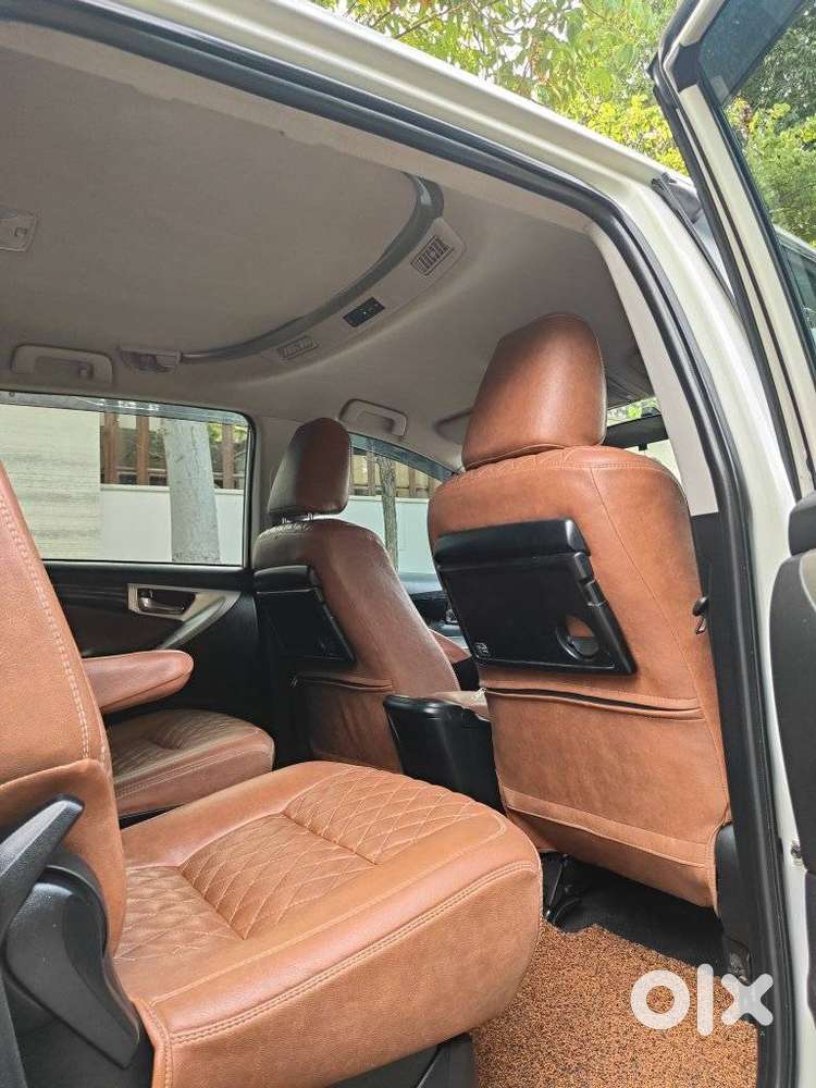 Toyota Innova Crysta 2.4 V, 2022, Diesel