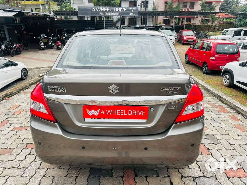 Maruti Suzuki Dzire 1.2 Lxi, 2016