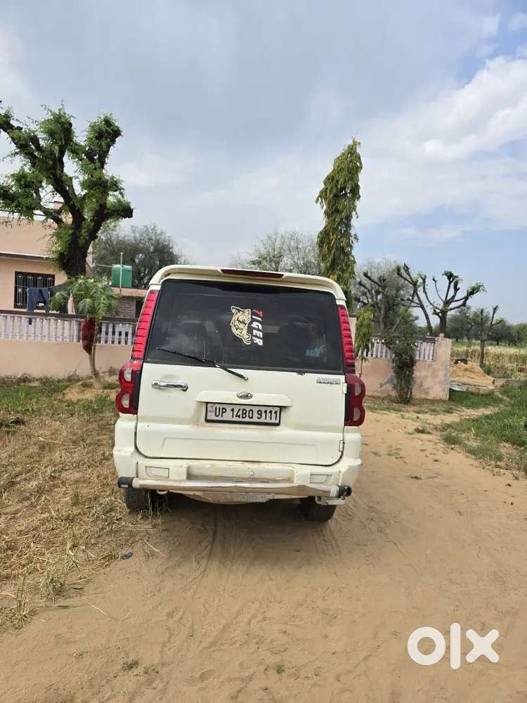 Mahindra Scorpio Classic 2012 Diesel Variant