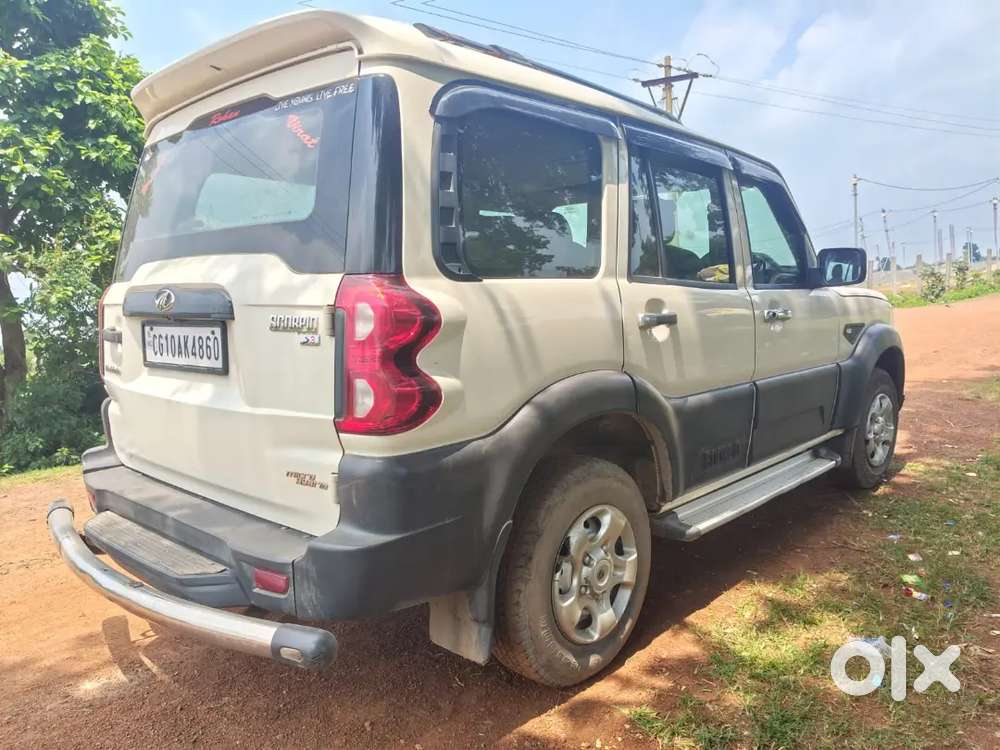 Mahindra Scorpio 2017 12 Month Diesel 92500 Km Driven