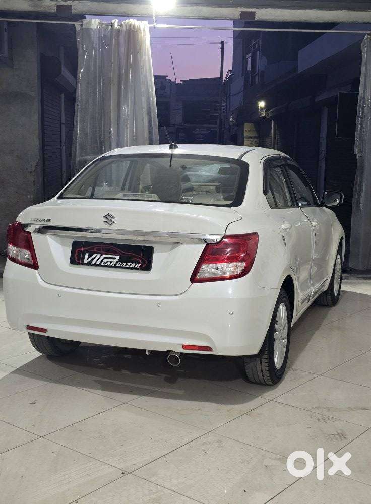Maruti Suzuki Swift Dzire Zxi + Mt, 2023, Petrol