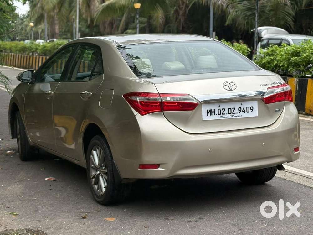 Toyota Corolla Altis Vl At, 2015, Petrol