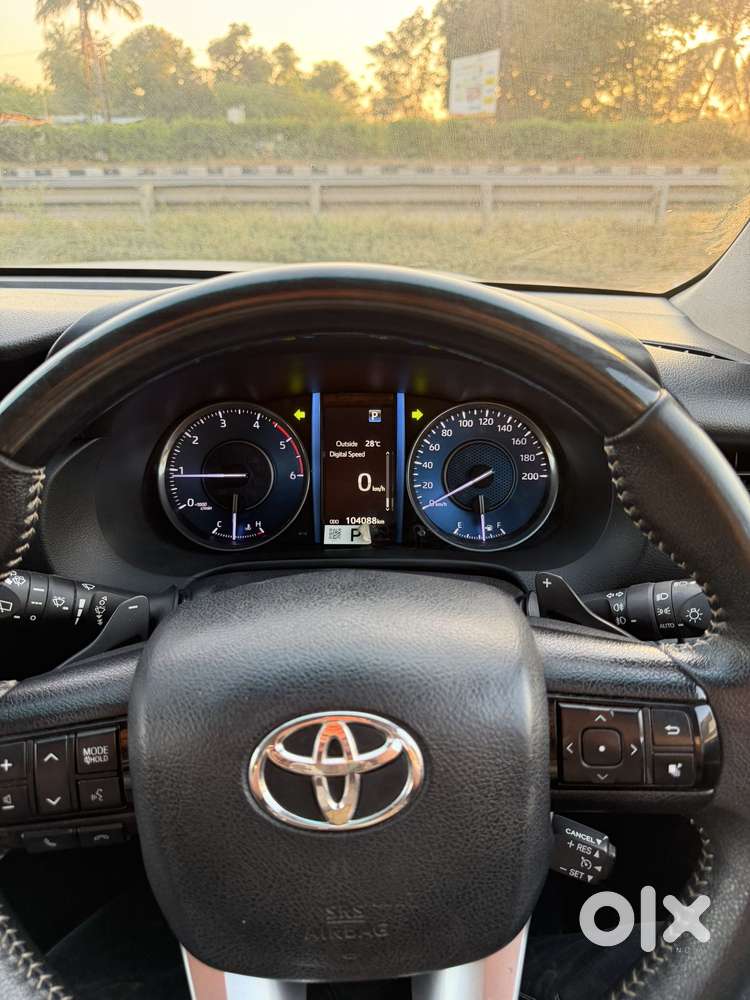 Toyota Fortuner 4x2 At 2.8 Diesel, 2023, Diesel