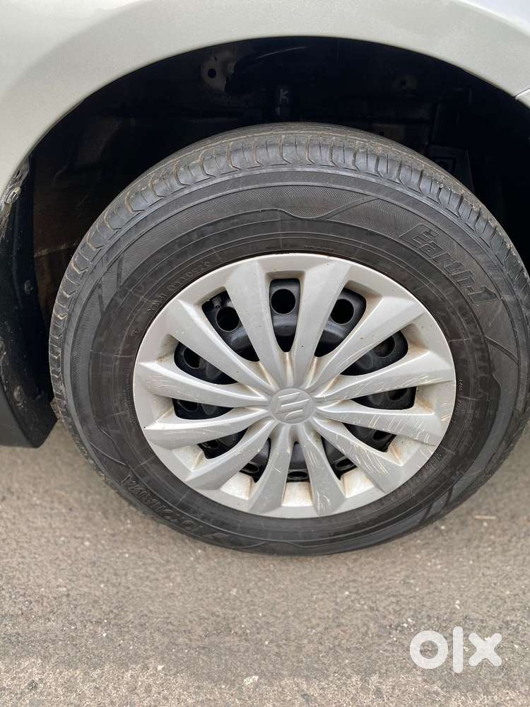 Maruti Suzuki Swift Dzire Vxi Optional, 2015, Petrol