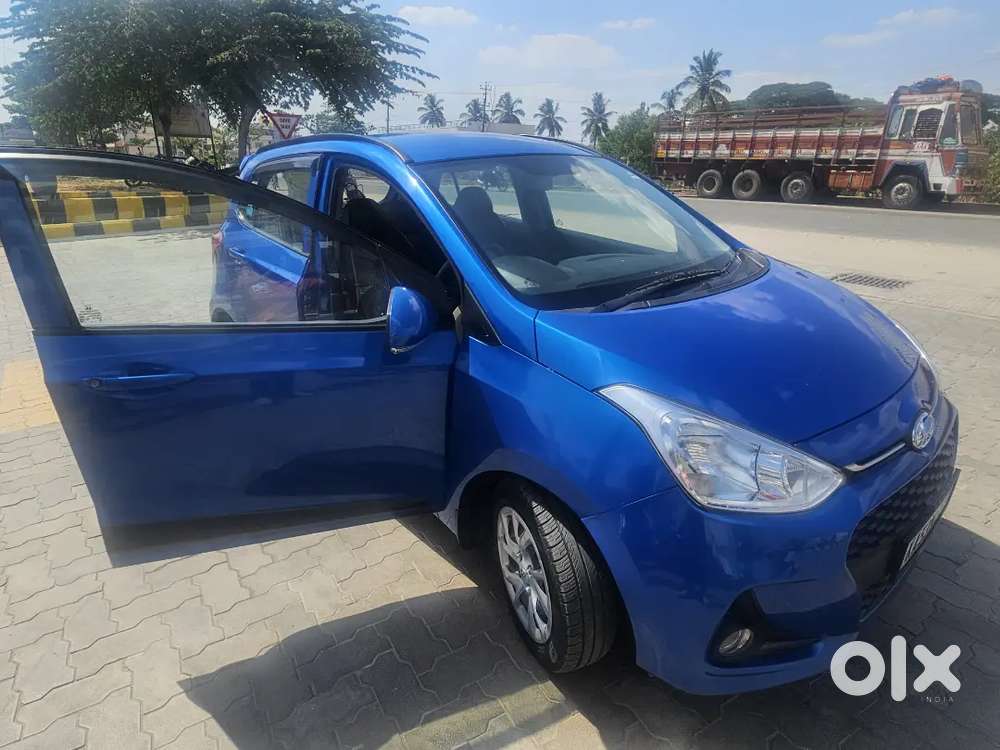 Hyundai Grand I10 Sportz 2019 Petrol Showroom Maintained