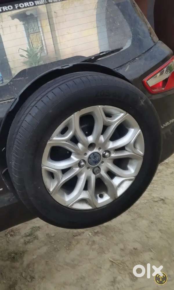 Automatic Ford Ecosport 2015 Car With Front Both New Tyres Cng Fitted