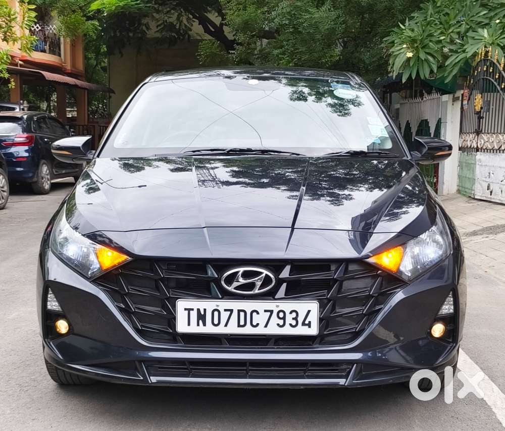 Hyundai I20 Sportz 1.2 Ivt, 2023, Petrol