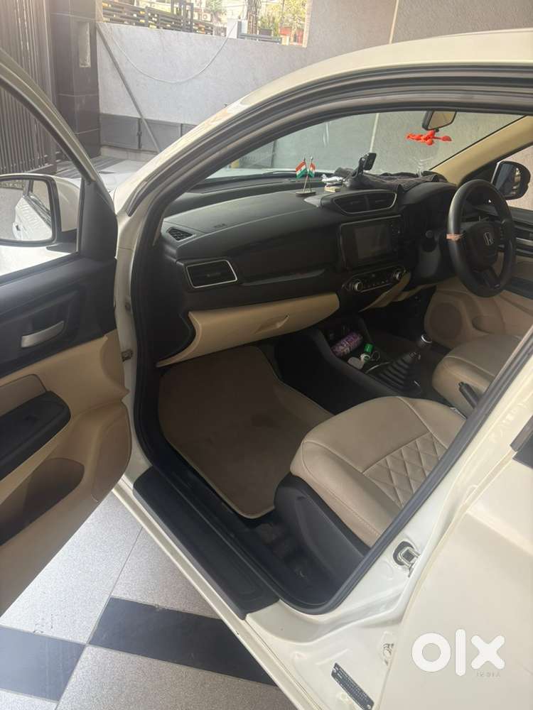 Honda Amaze Vx – Top Variant  1st Owner  Only 36,000 Km