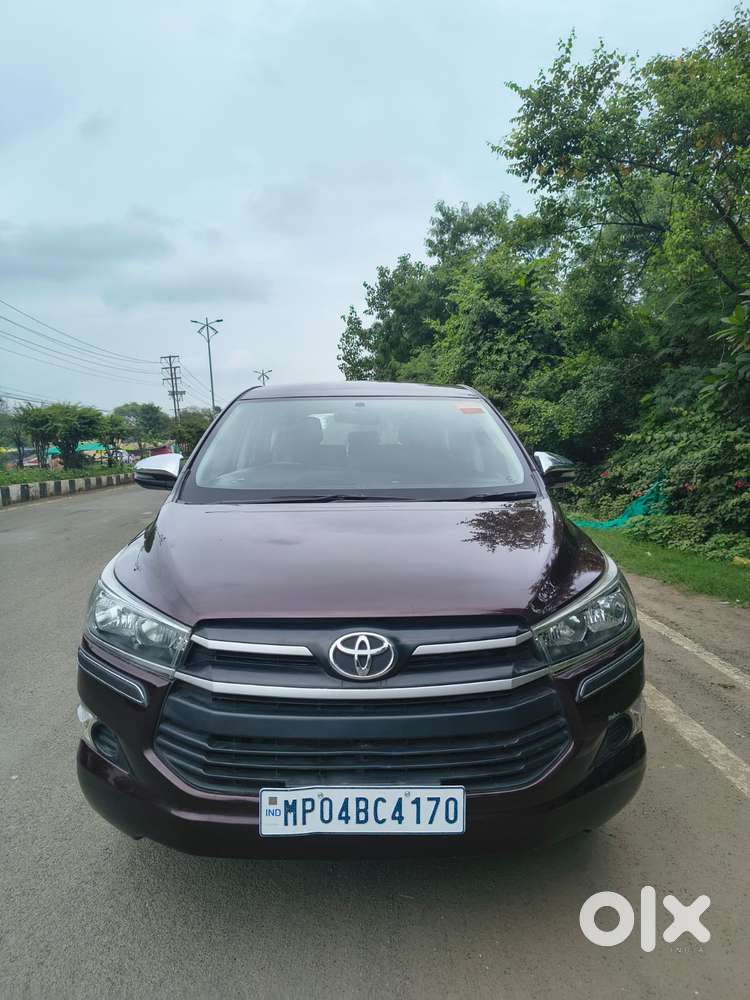Toyota Innova Crysta 2.4 G Mt, 2016, Diesel