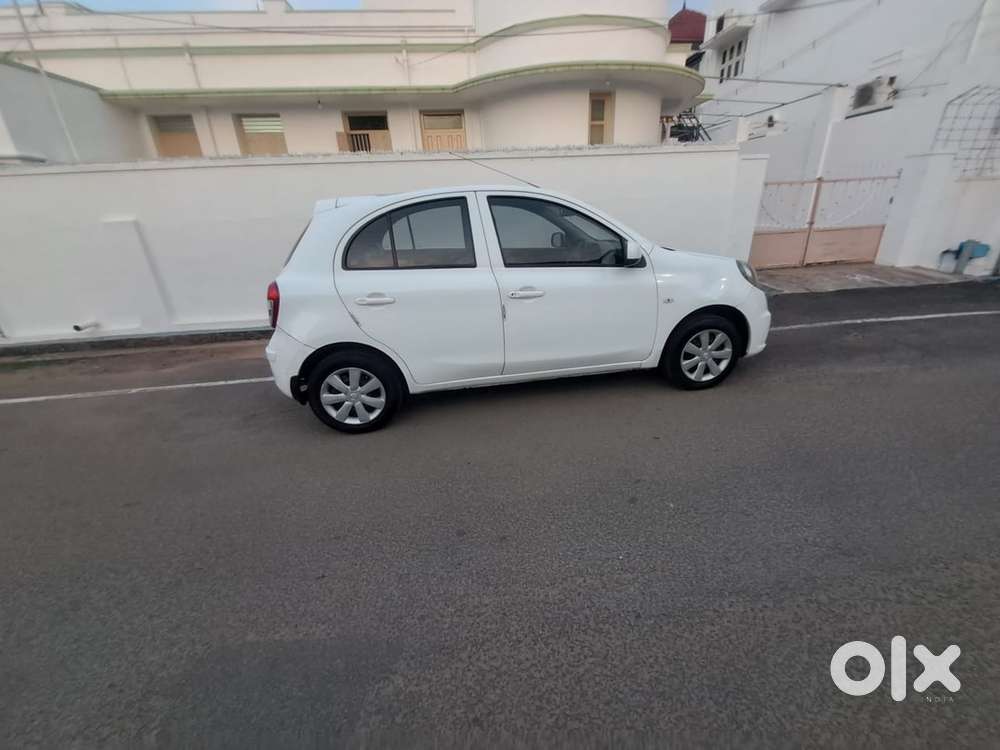Nissan Micra Active 2014