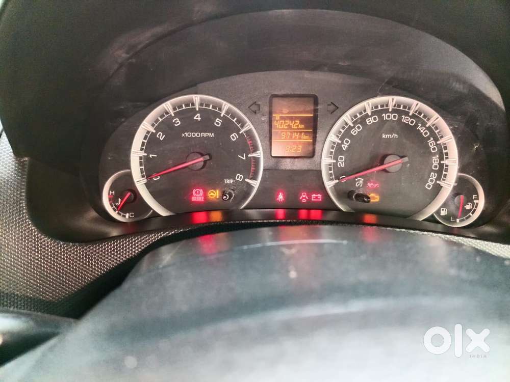 Maruti Suzuki Swift Vxi + Manual, 2014, Petrol