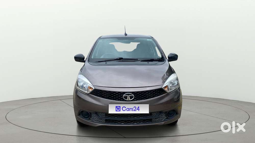 Tata Tiago 1.2 Revotron Xt, 2017, Petrol