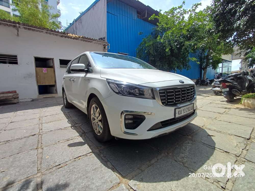 Kia Carnival Limousine, 2020