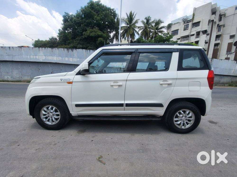 Mahindra Tuv 300 T8, 2016, Diesel