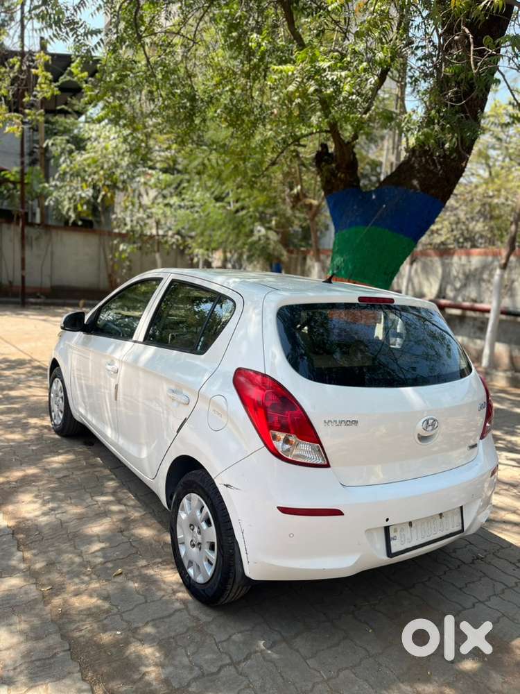 Hyundai I20 2013 Petrol Well Maintained