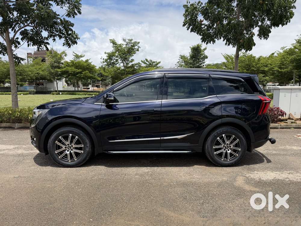 Mahindra Xuv700 2.2 Ax 7 Diesel Mt Luxury Pack Str, 2023, Diesel