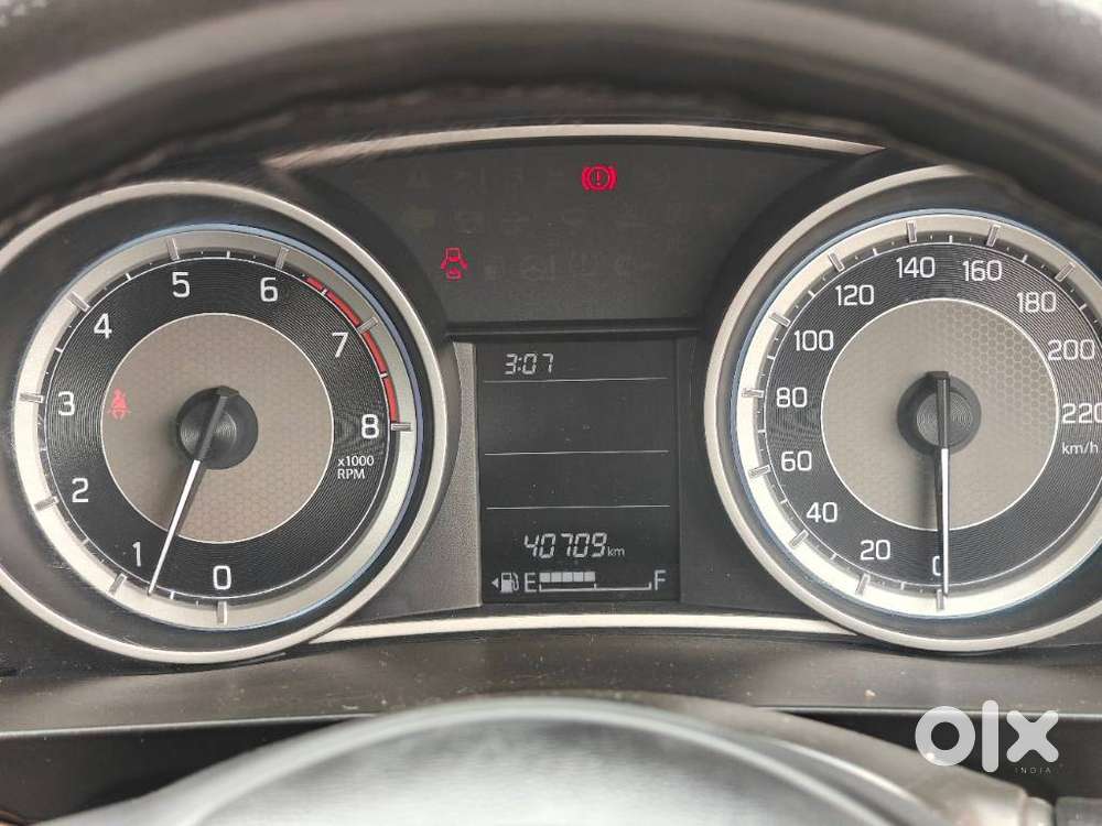 Maruti Suzuki Dzire 1.2 Vxi, 2021, Petrol