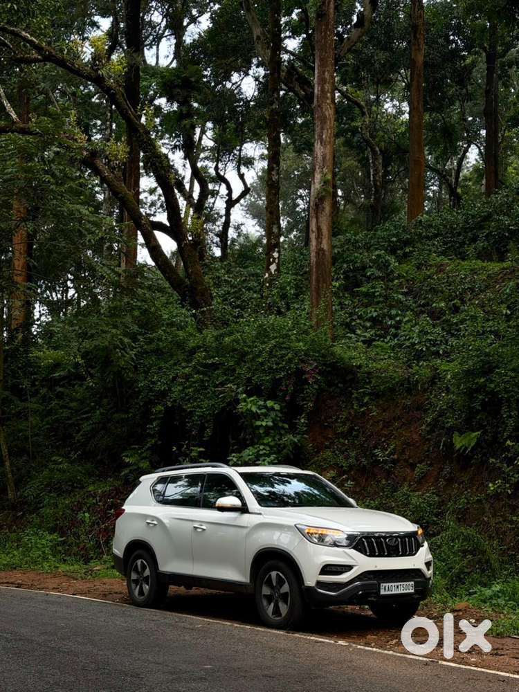 Car For Sale Mahindra Alturas G4 2019