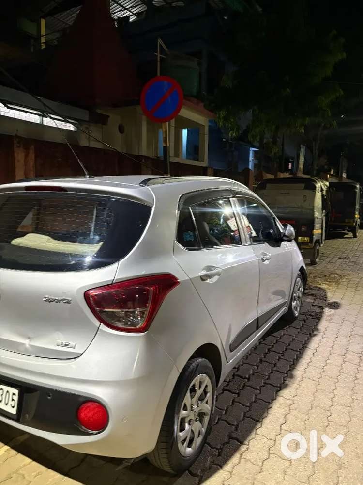 Hyundai Grand I10 2017 Petrol Well Maintained
