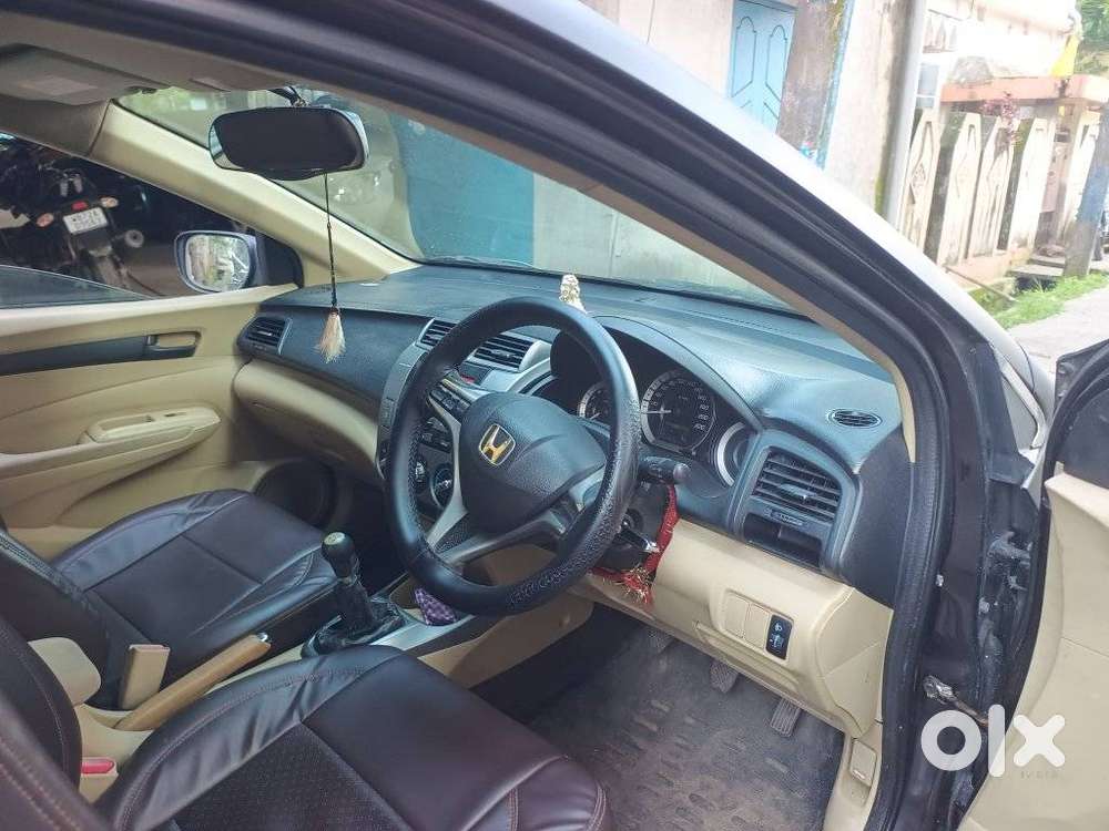 Honda City I Dtec V, 2012, Petrol