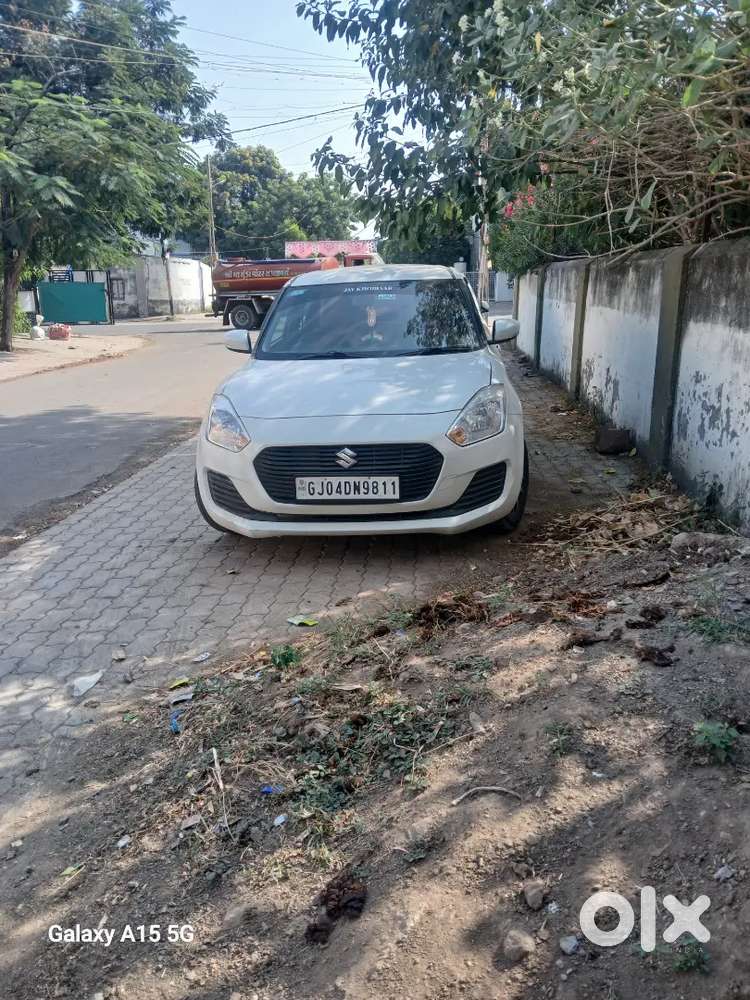 Maruti Suzuki Swift Vxi 2021