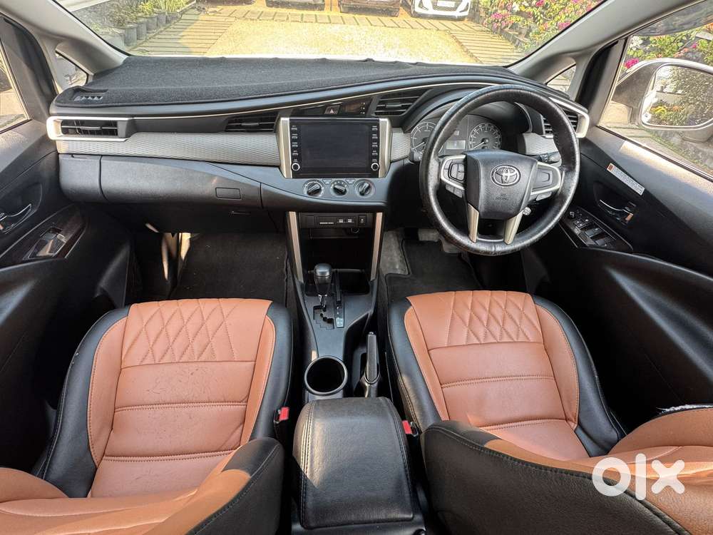 Toyota Innova Crysta 2.4 Gx Limited Edition At 8 Str, 2021, Diesel