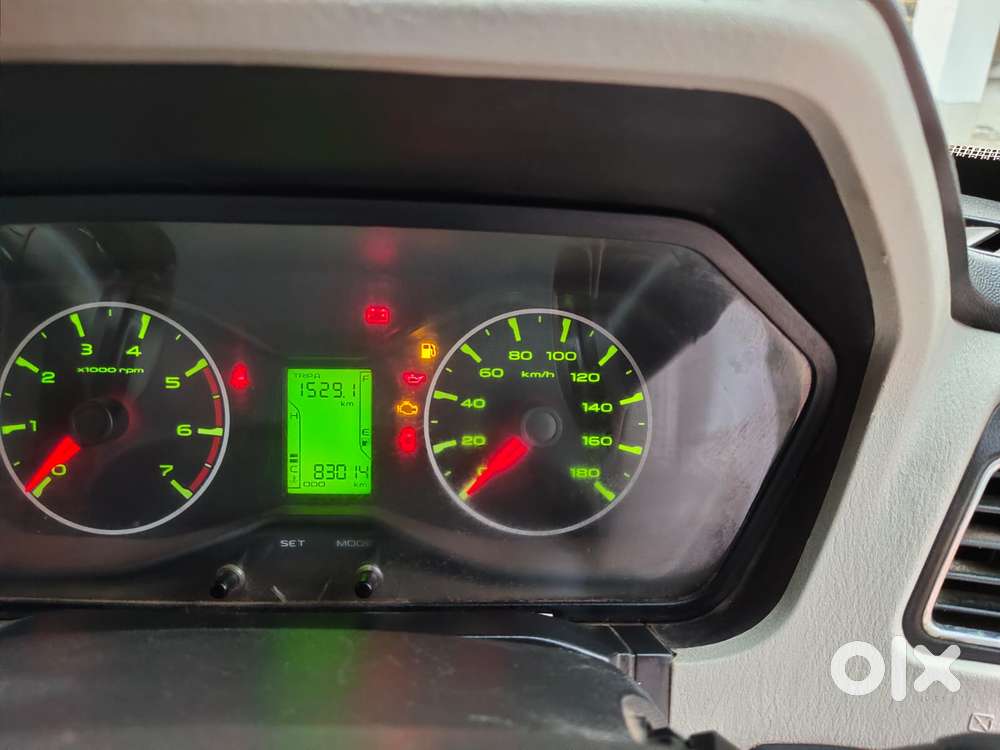 Mahindra Scorpio S6 Plus, 2016, Diesel