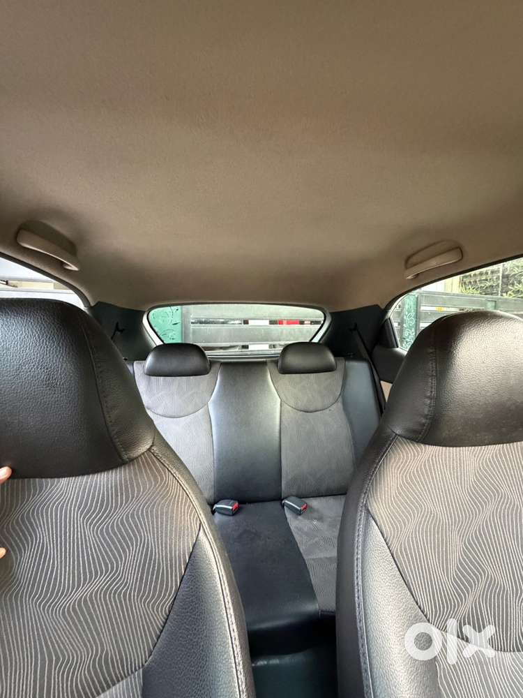 Hyundai Eon 2013 Petrol Manual Year
