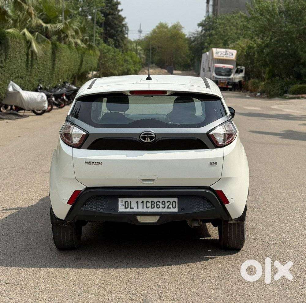 Tata Nexon 1.5 Revotorq Xm (s), 2019, Diesel