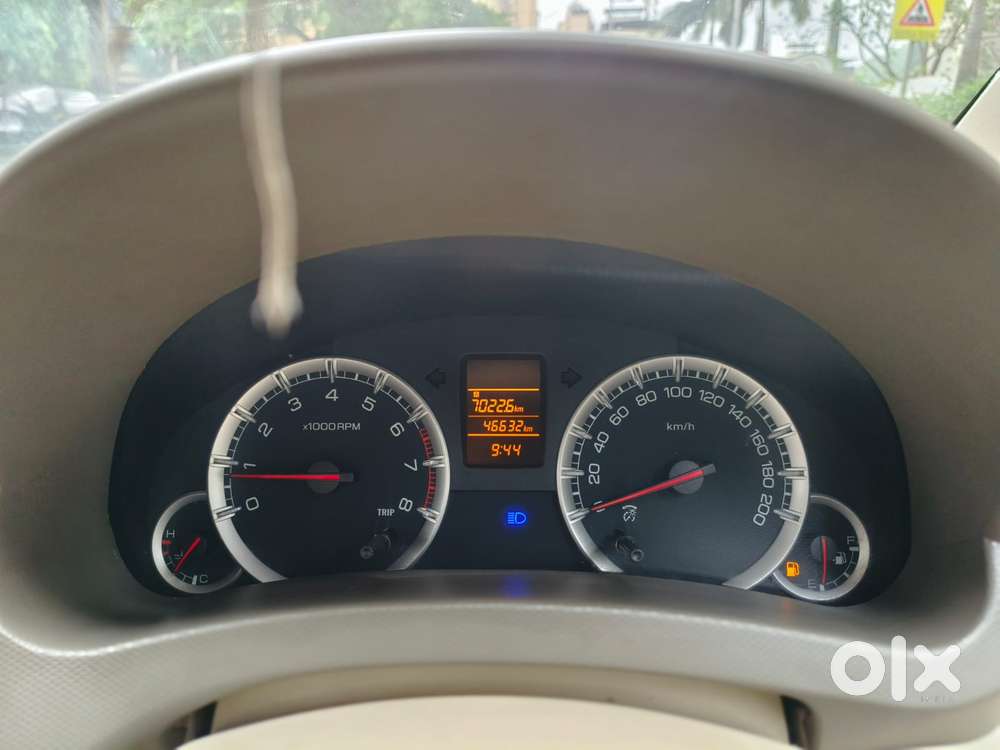 Maruti Suzuki Ertiga Vxi Abs Bs Iv, 2013, Petrol