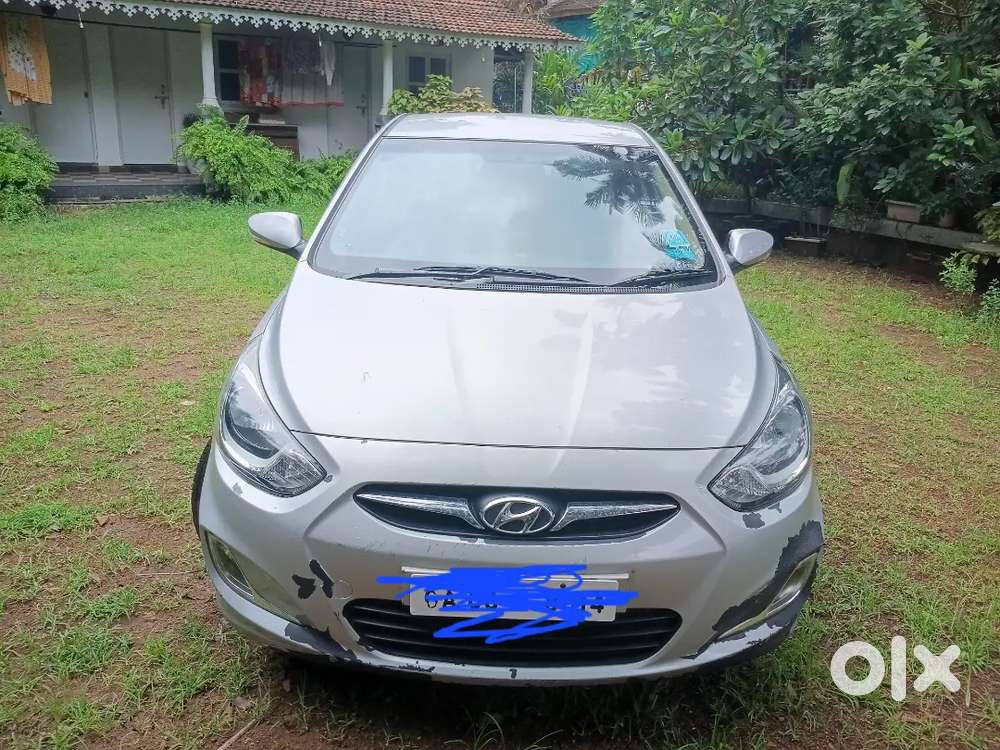Hyundai Fluidic Verna 2012
