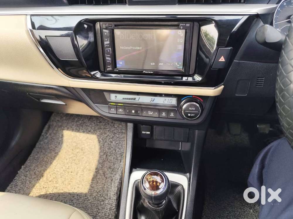 Toyota Corolla Altis 2016