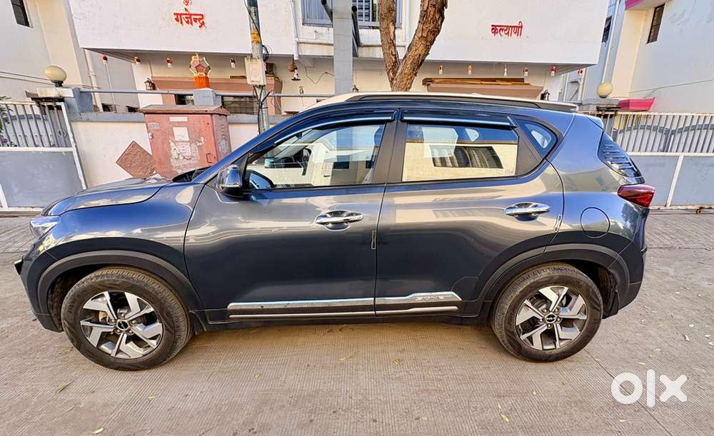 Kia Sonet Petrol Automatic 2021