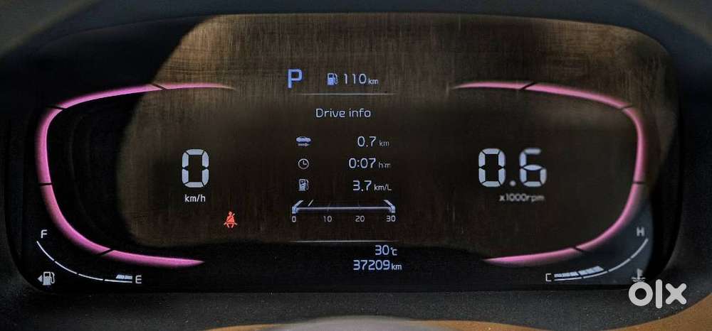 Kia Carens 1.4 Prestige Turbo 7 Str, 2022, Petrol