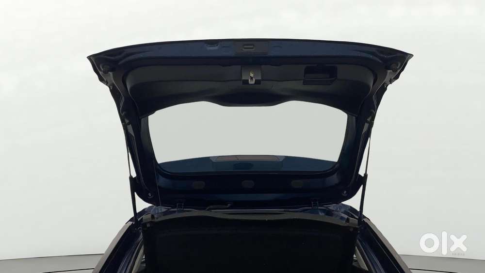 Maruti Suzuki Fronx Delta Plus 1.2l Ags, 2024, Petrol