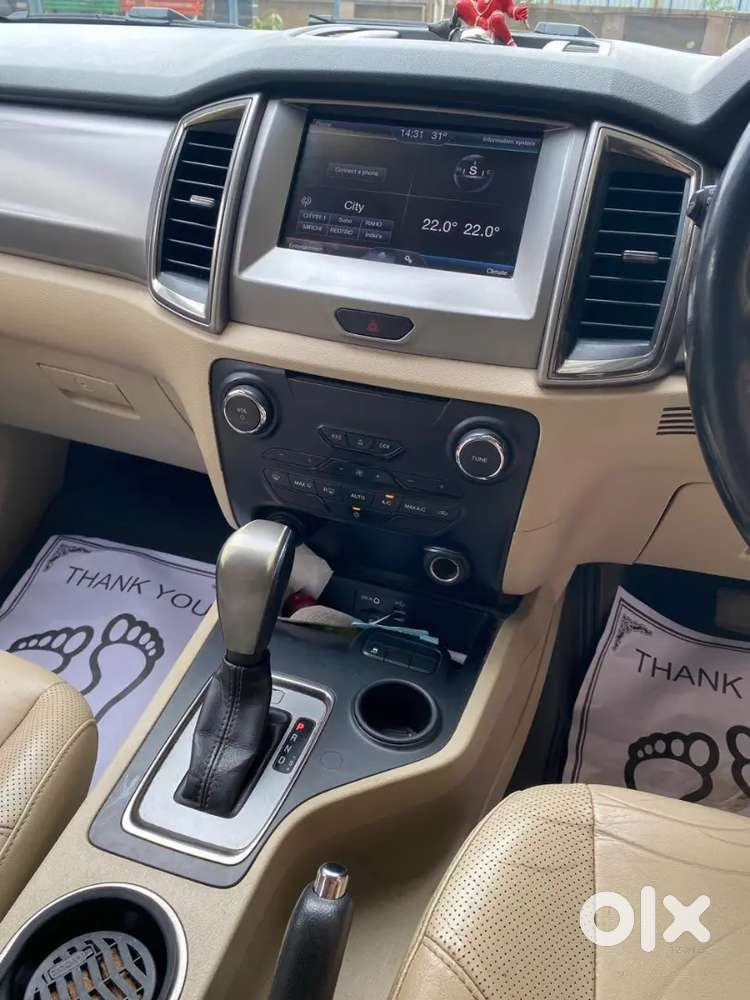 Ford Endeavour 2016