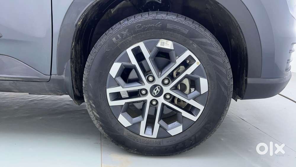 Hyundai Venue 1.2 S (o), 2025, Petrol