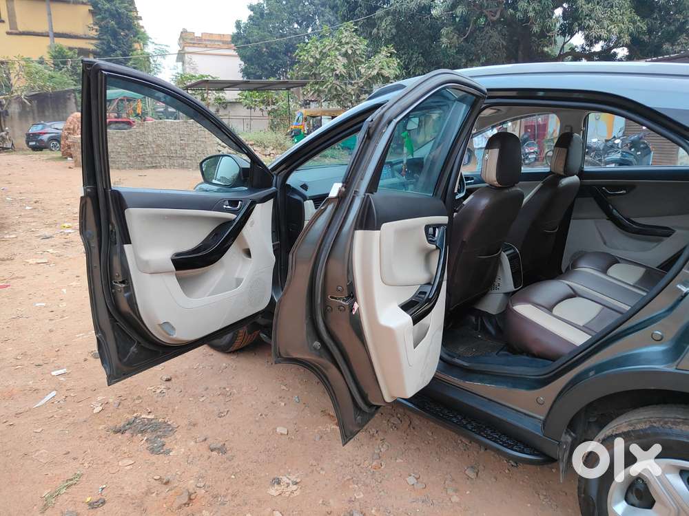 Tata Nexon 1.2 Revotron Xz Plus, 2022, Petrol